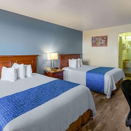 Econo Lodge Phoenix North I-17 Εξωτερικό φωτογραφία